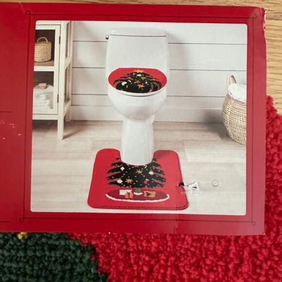 NWT Wondershop at Target Contour Bath Rug & Standard Lid Cover Set - Picture 2 of 11